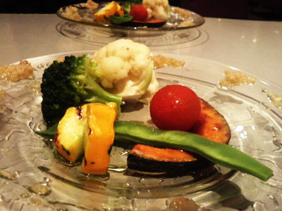 松本産の新鮮野菜で温野菜サラダ