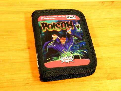 poison_101205_01.jpg