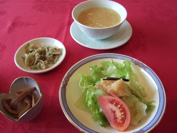 胡蝶花ランチ　サラダ＆スープ
