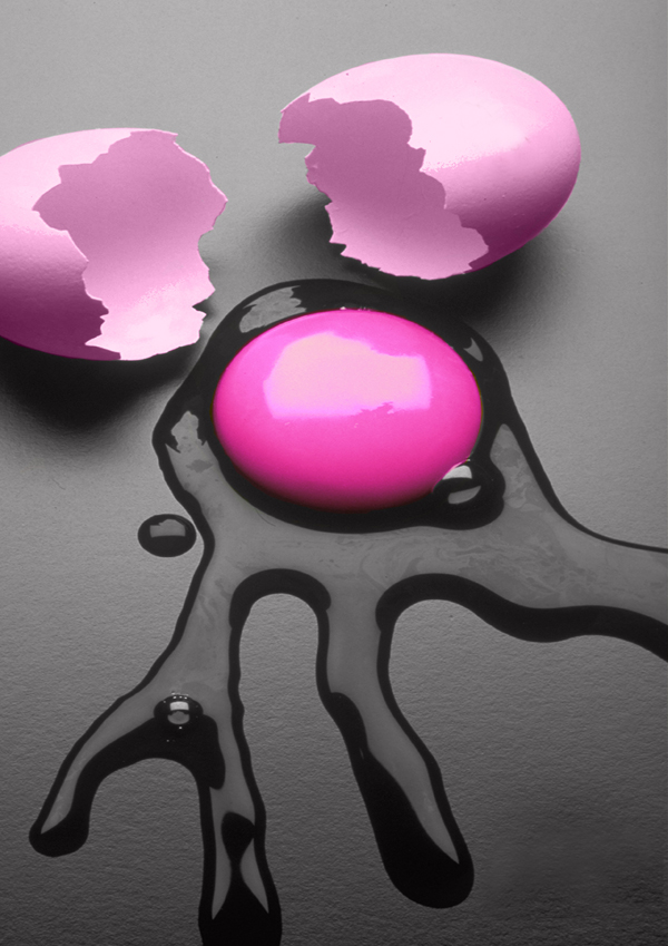 pink-egg-by-bas7a.jpg