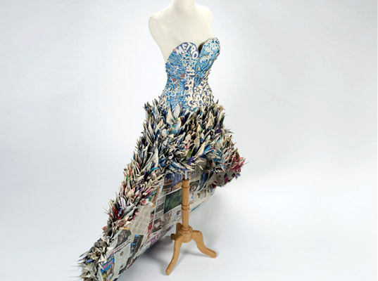 recycled-paper-crane-dress-6.jpg