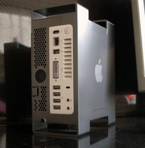 Mac-Pro-Mini-003.jpg