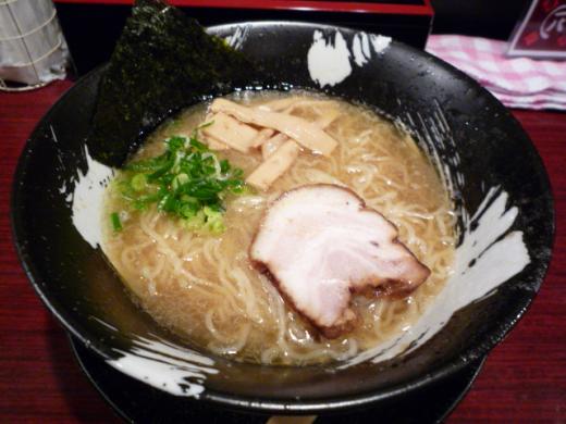 麺屋 一八・ラーメン