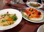Pizzaマルゲリータ＆ヤリイカと三方野菜のアンチョビ風味スパゲティーを半分ずつ